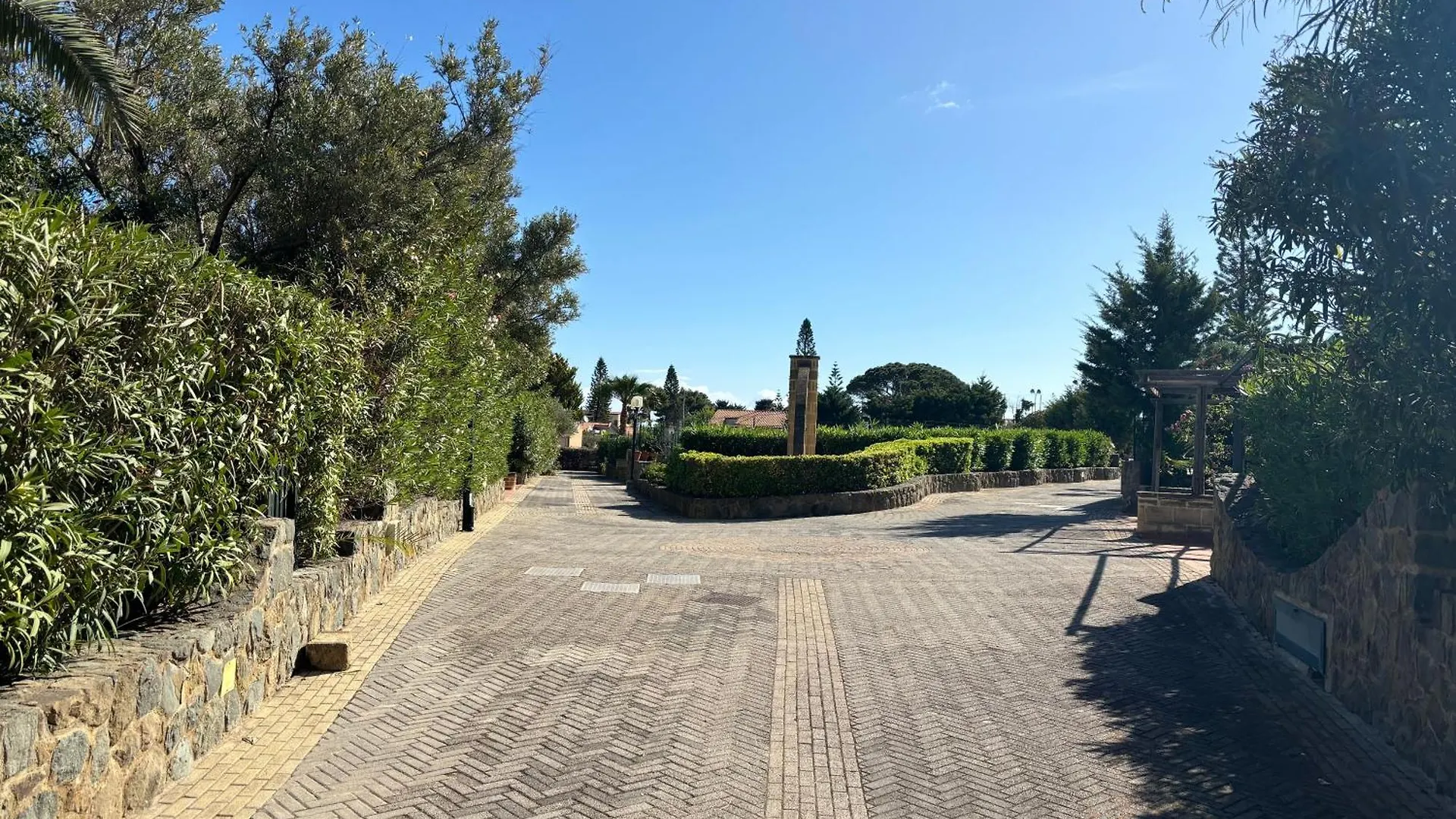 Villa Al Mare Baia Emiri Mazzaforno Чефалу
