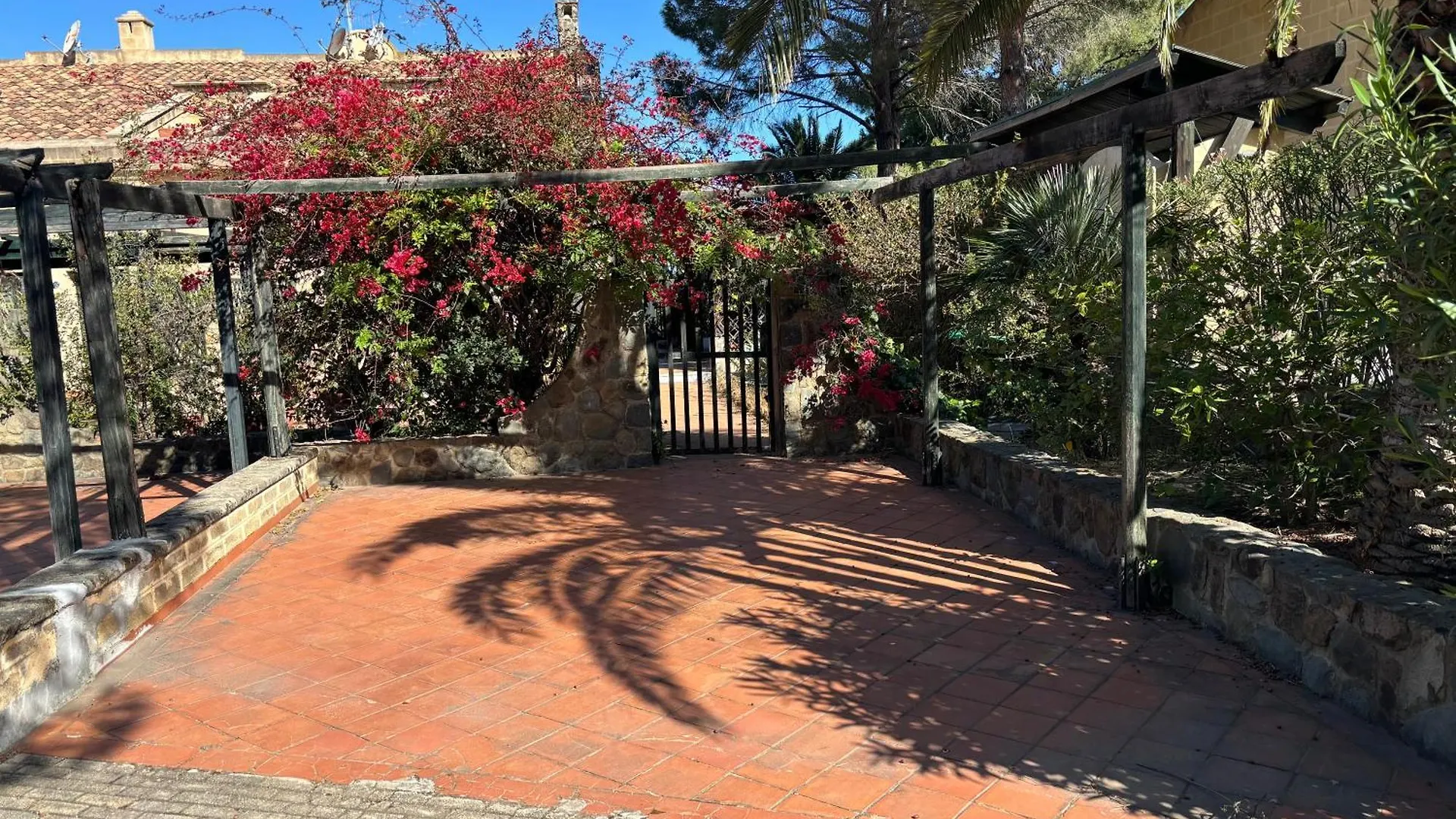 Villa Al Mare Baia Emiri Mazzaforno Чефалу